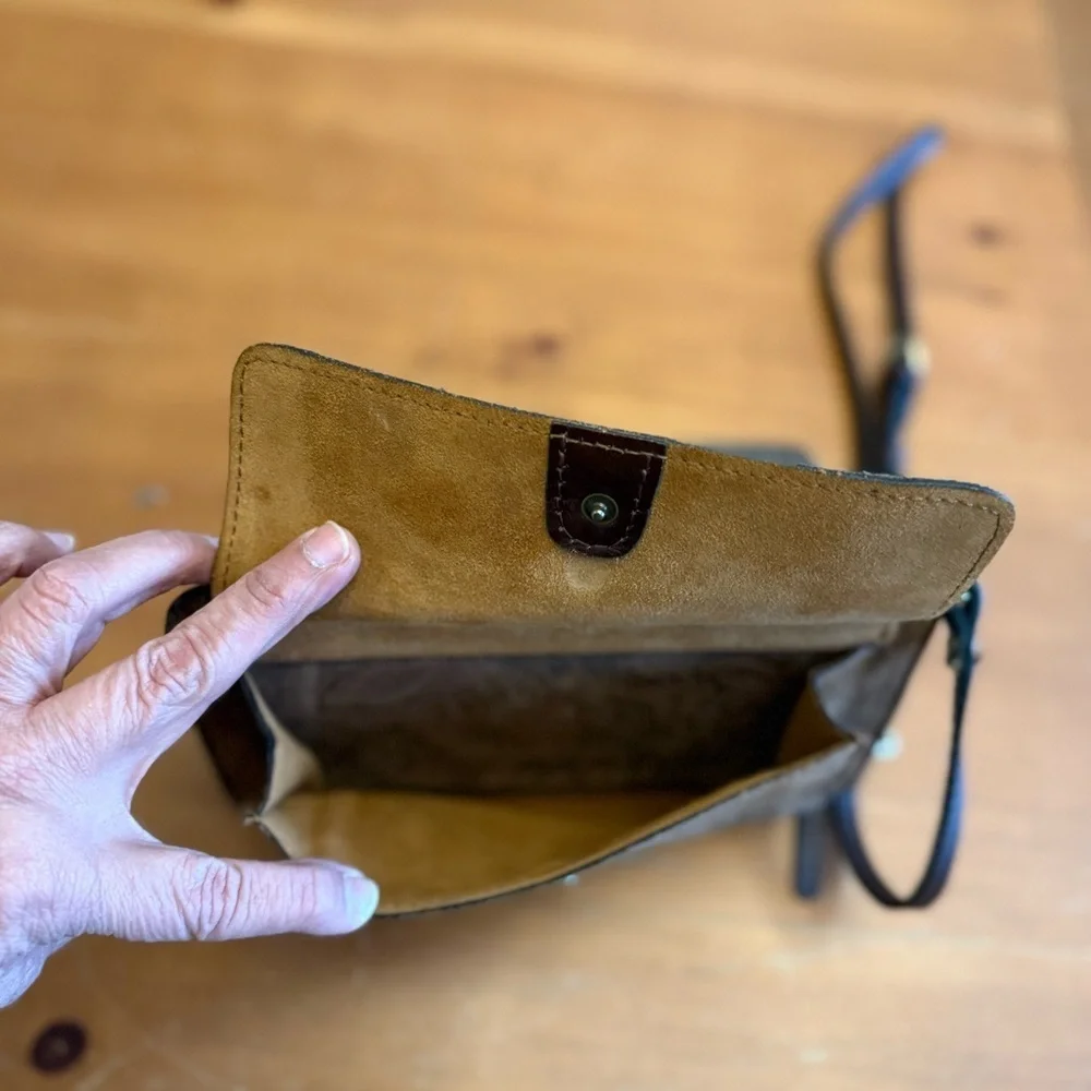 Patricia Nash Brown Metallic Wallet Purse Crossbody Brown Leather Minimalist
